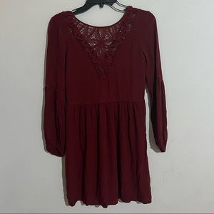 American eagle burgundy lace detailed dress